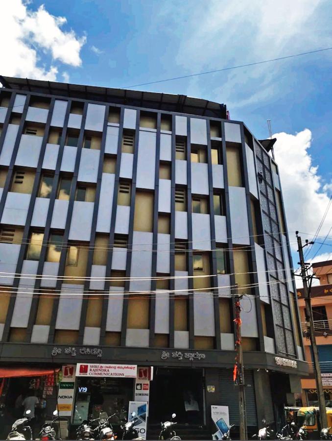 Staymaker Shri Shakti Residency Hubli Exterior photo