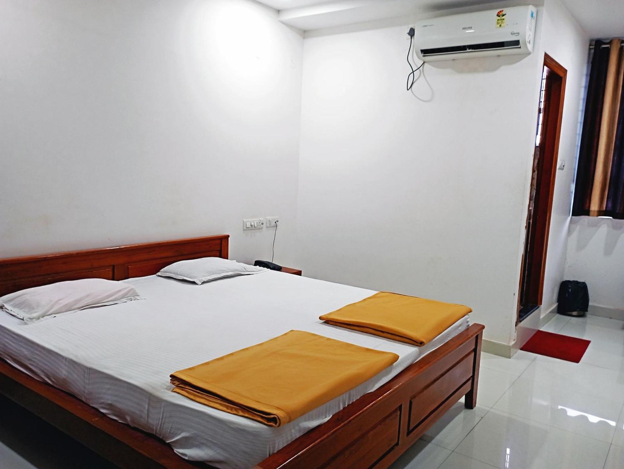 Staymaker Shri Shakti Residency Hubli Exterior photo